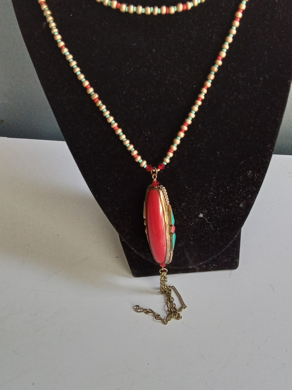 Vintage Boho Red Cabochon Beaded Necklace with Tassel Accent